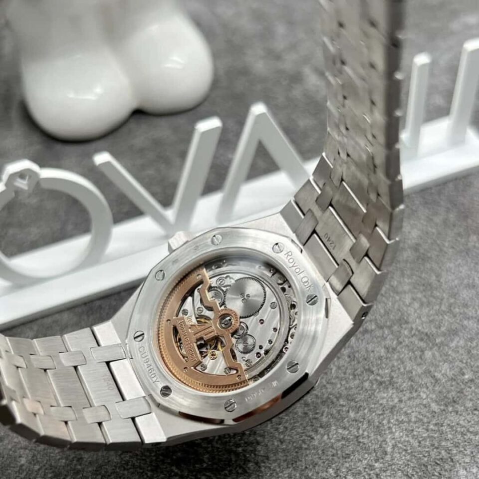 AP Green Dial 15202PT Royal Oak Jumbo Extra-Thin Case Back