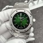 AP Green Dial 15202PT Royal Oak Jumbo Extra-Thin 9 AP Green Dial 15202PT Royal Oak Jumbo Extra-Thin Front