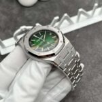 AP Green Dial 15202PT Royal Oak Jumbo Extra-Thin 10 AP Green Dial 15202PT Royal Oak Jumbo Extra-Thin Side