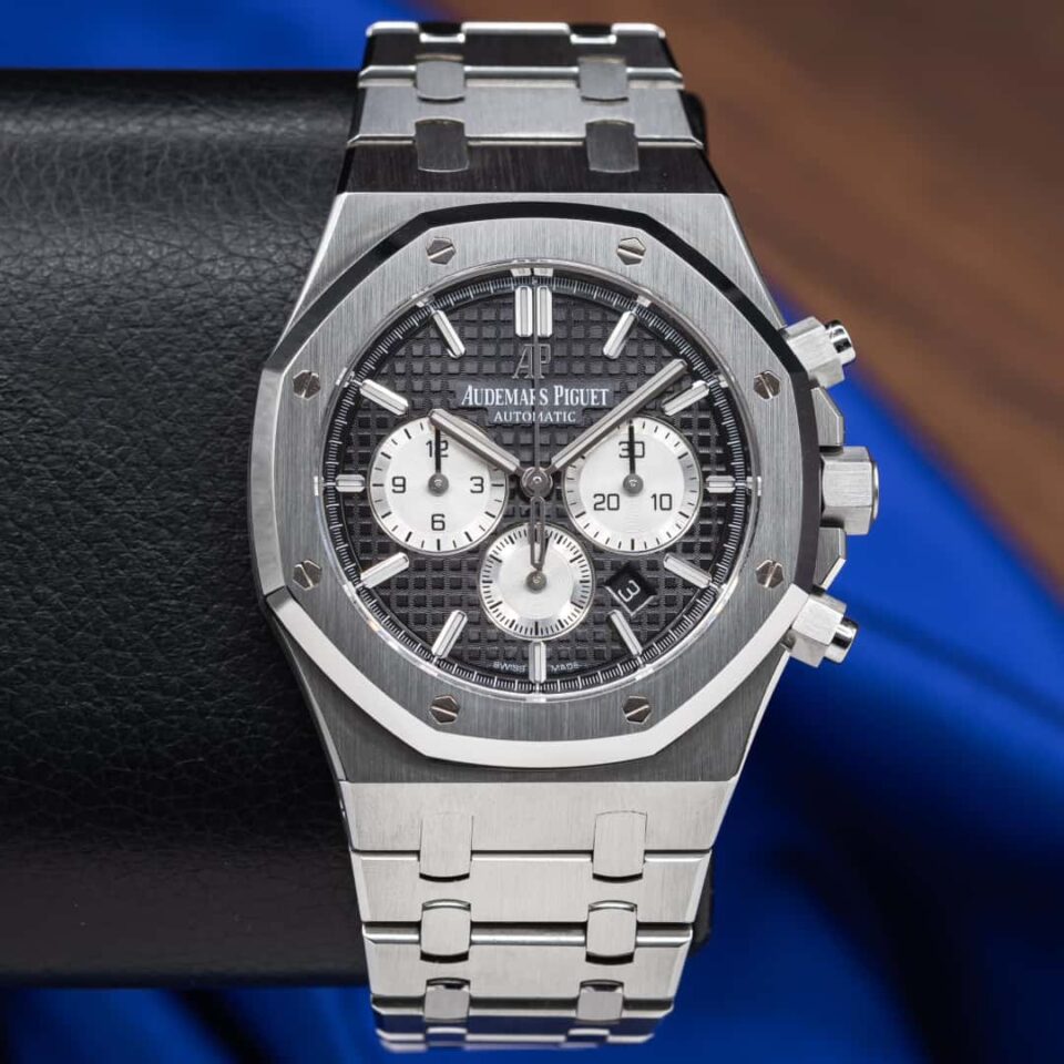 Audemars Piguet Royal Oak 26331ST Black Panda Dial Front