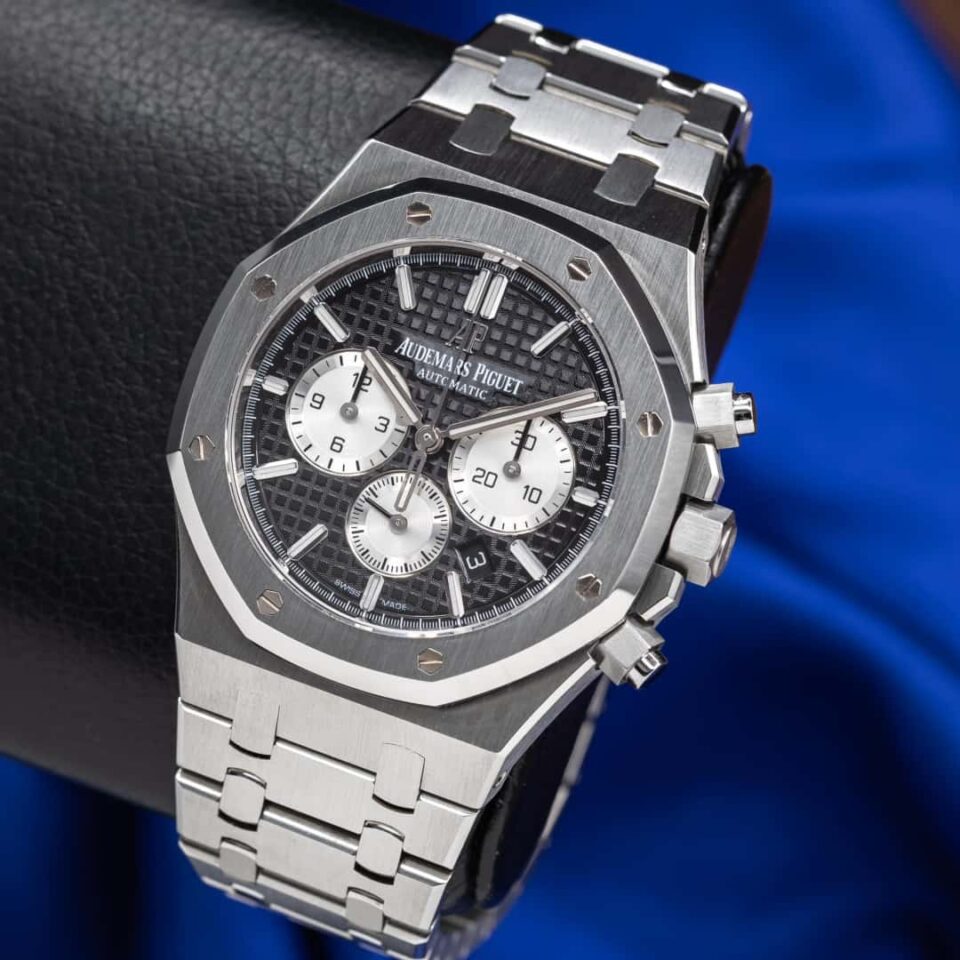 Audemars Piguet Royal Oak 26331ST Black Panda Dial Side