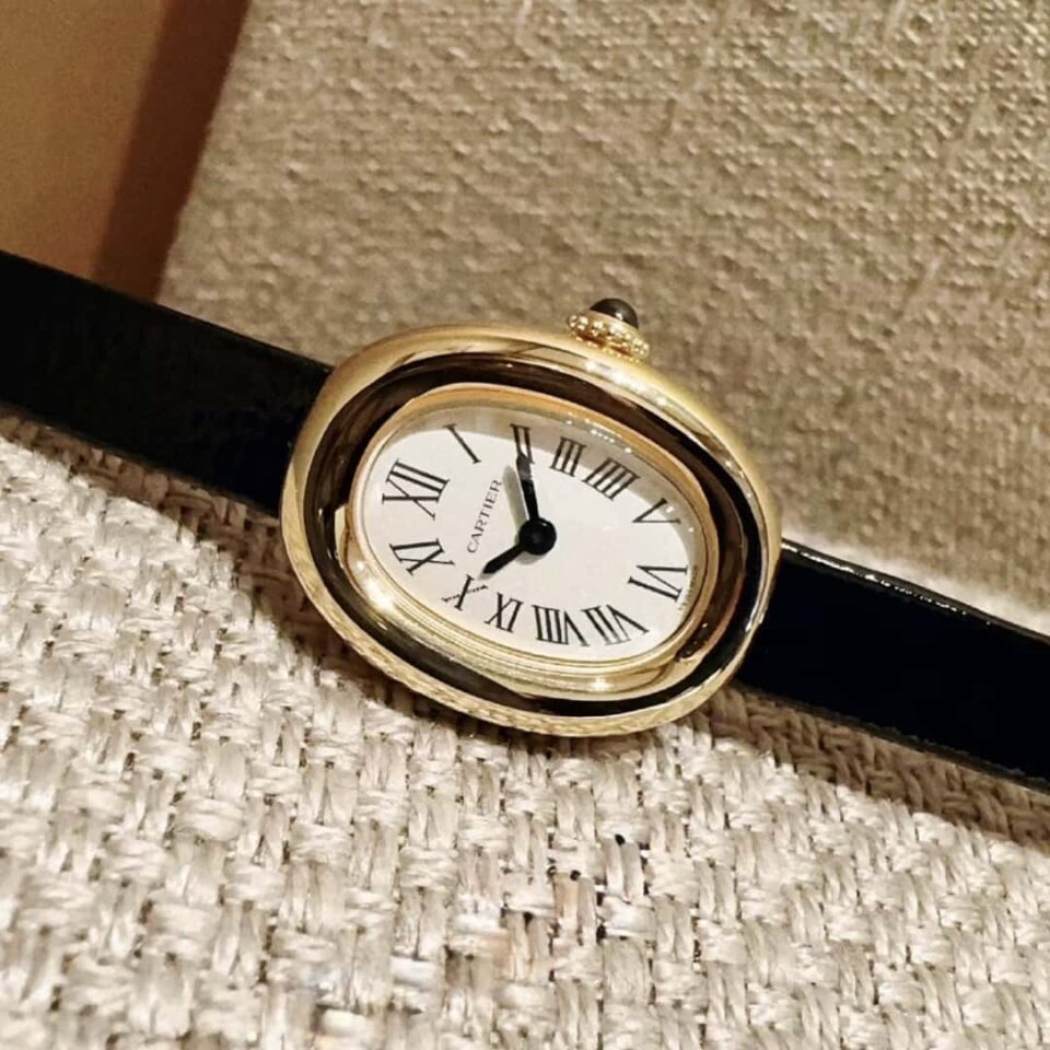Cartier Baignoire Mini Model WGBA0017 Yellow Gold side