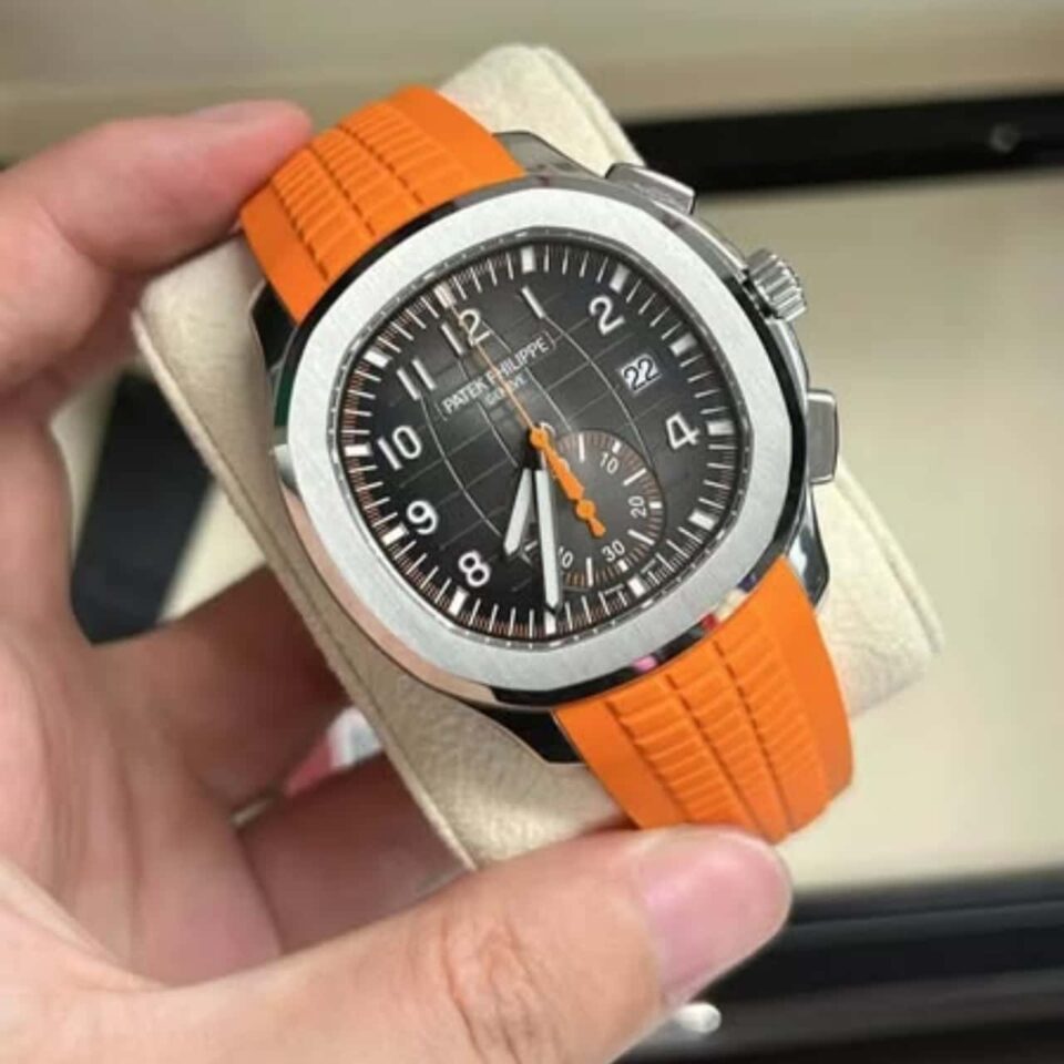Patek Philippe Aquanaut 5968A-001 Black Dial Orange Rubber Front