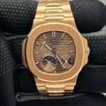 Patek Philippe Nautilus 5712/1R Brown Dial Rose Gold Bracelet (Front View)
