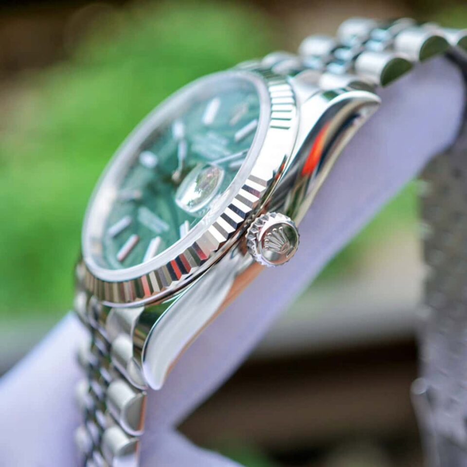 Rolex Datejust Palm Motif 36mm Green Dial Side