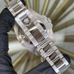 Rolex GMT-Master II "Batgirl" 40mm Black & Blue Bezel 10 Rolex GMT-Master II "Batgirl" 40mm Black & Blue Bezel Caseback