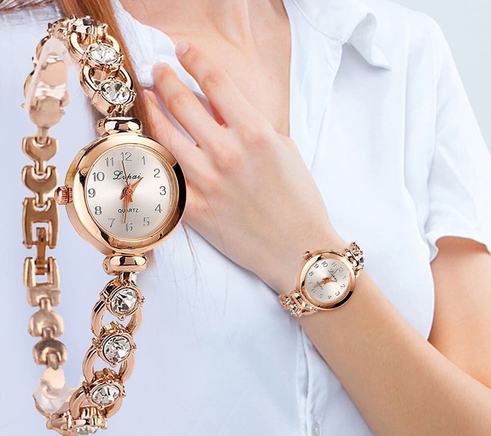 How to Choose and Care for Rose Gold Watches: A Guide to Features & Craftsmanship 3 Quartz Rose Gold Watch on Wrist